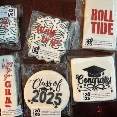 Graduation-themed cookies with Class of 2025 and congratulations messages.