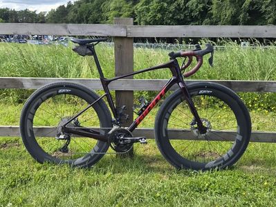 A gravel bike