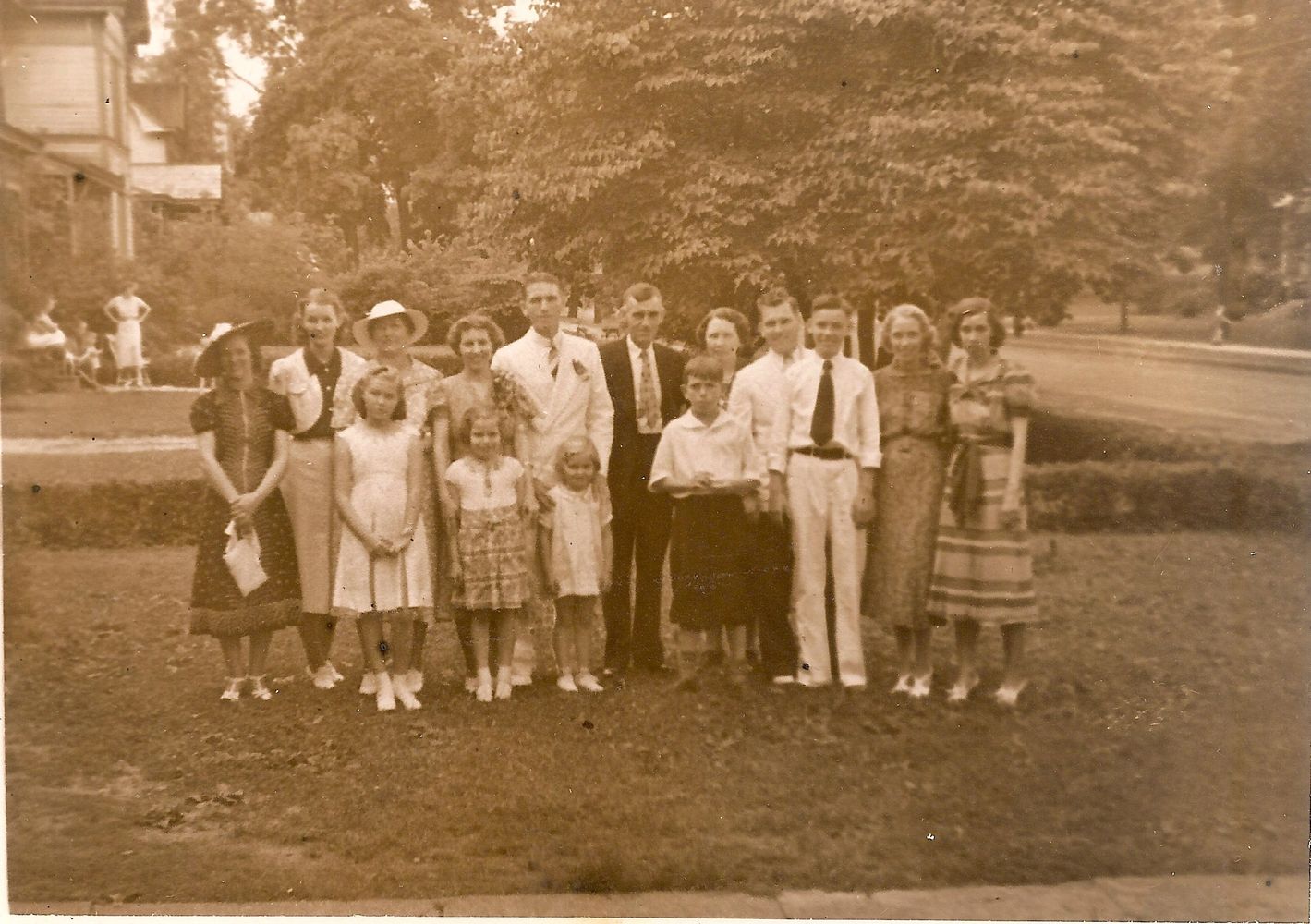 The Clarence Ray and Elizabeth Fothergill in their front yard on Wiswell Ave., Cincinnati, Ohio 1936