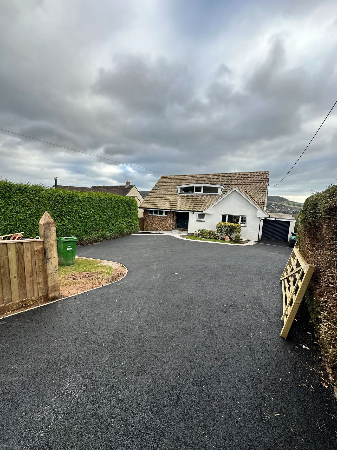 Landscaping & Driveways by Kingsleigh Homes