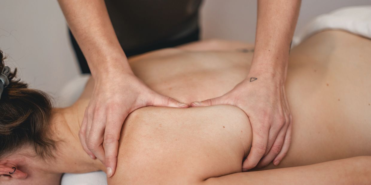 Massage thérapeutique, clinique de massothérapie à Saint-Sauveur