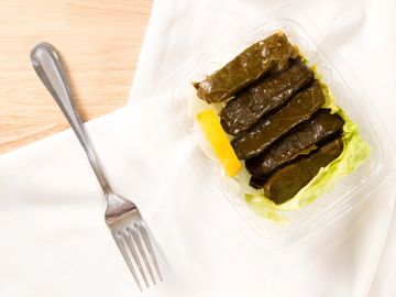 gluten-free, vegan stuffed grape leaves with lemon