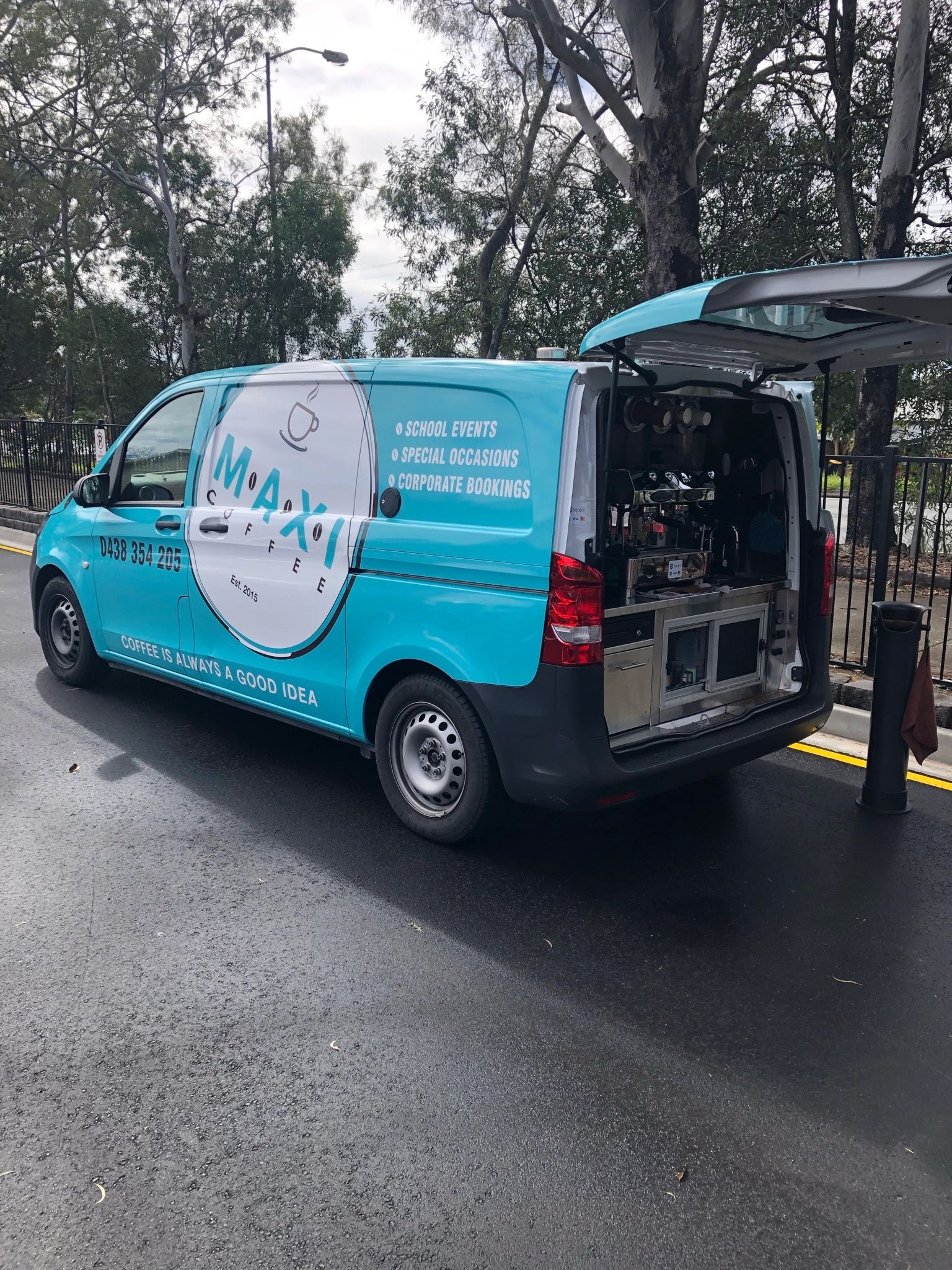 MAXI coffee food truck