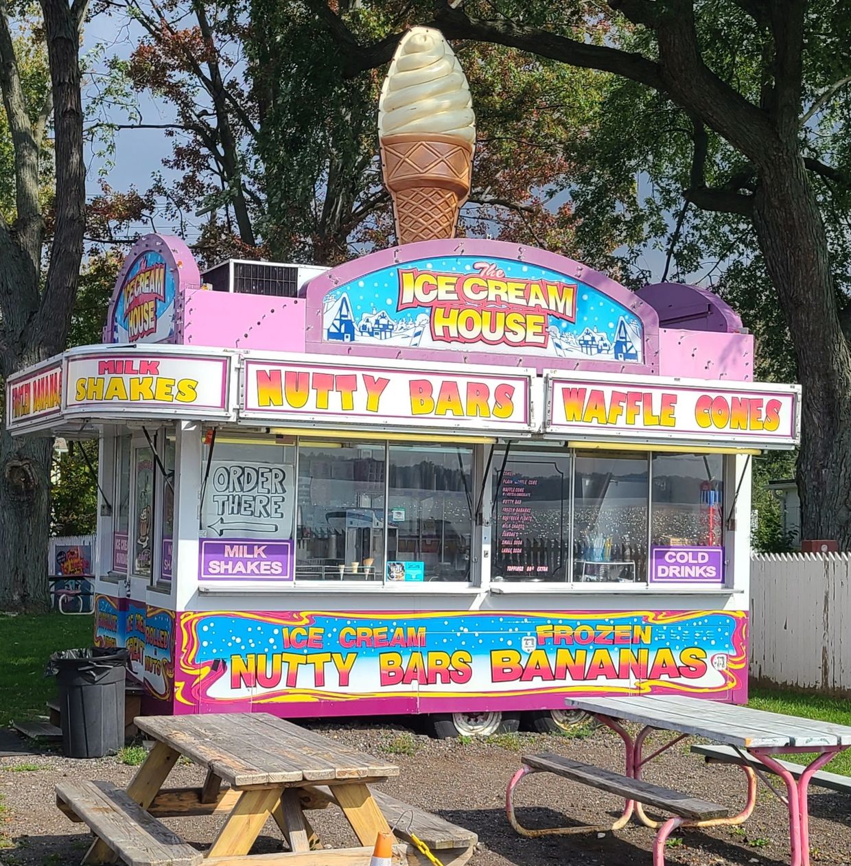 The Big Dip Ice Cream Trailer