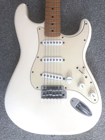 Fender Stratocaster Guitar Rental
