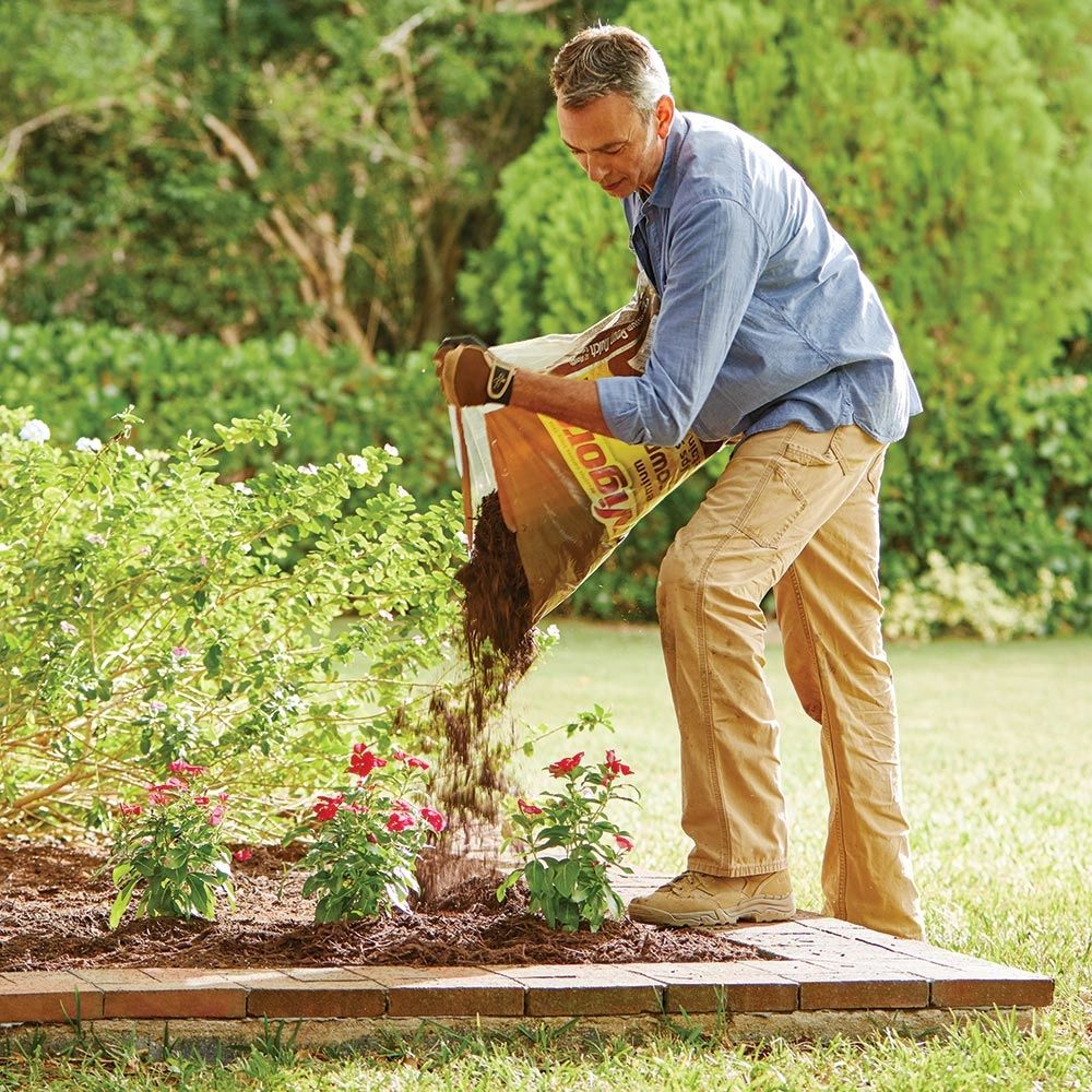 THE PROS AND CONS OF MULCHING