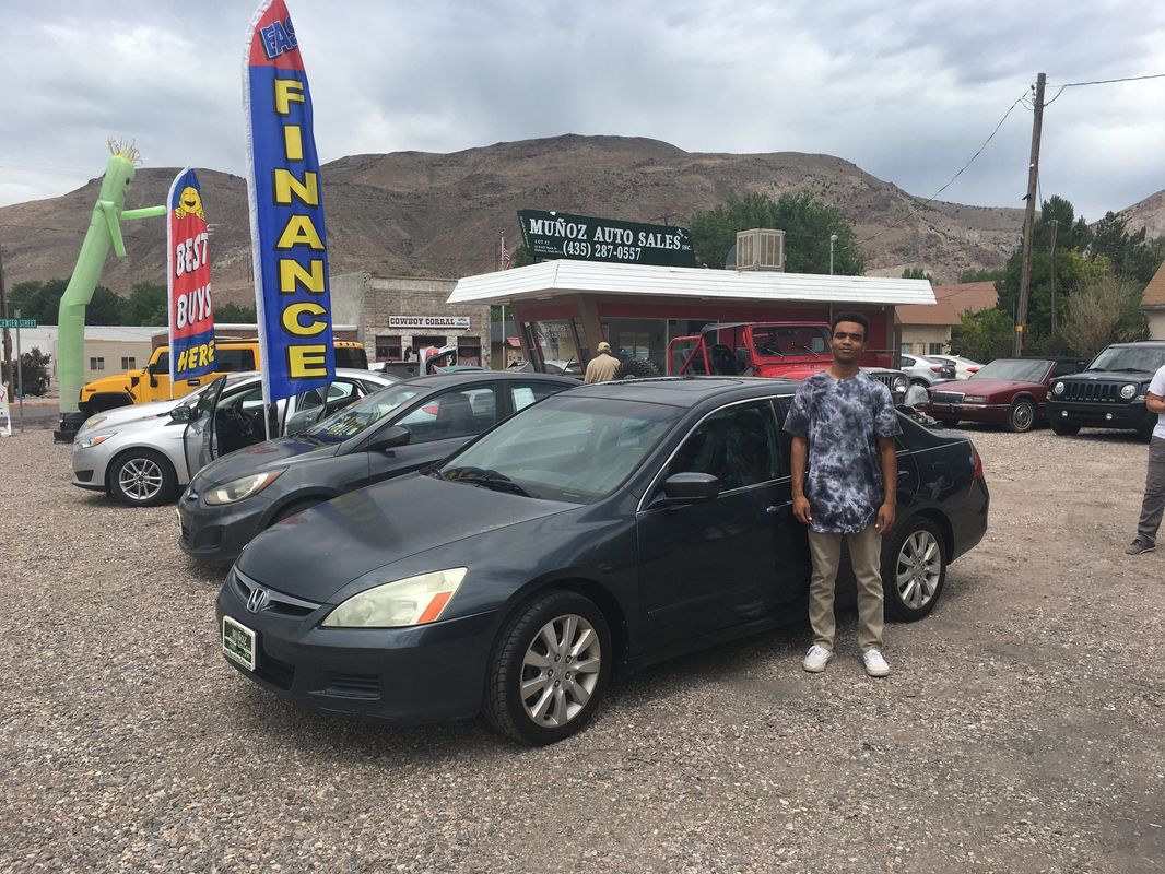 munoz auto sales denver