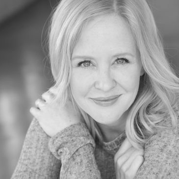 Emily Dykes-Tosh - Voice and Acting