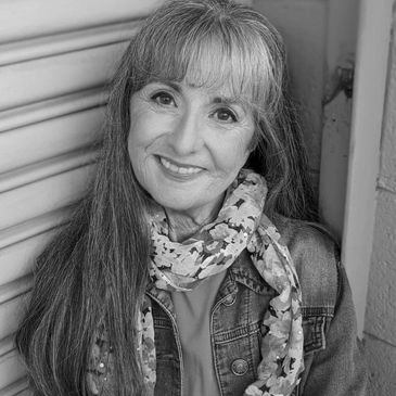 Jo Bliss - Dance instructor