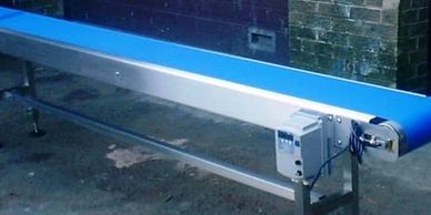 Stainless steel modular belt conveyor fully hose down facility for the food industry