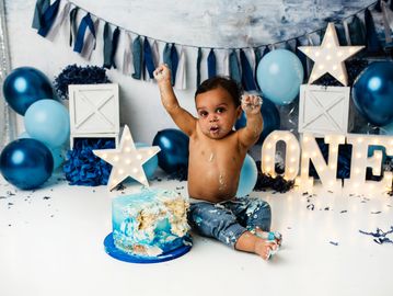 Mini sessions will include 10 fully edited, high resolution images.