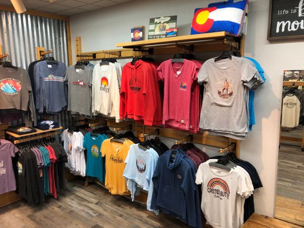 Mountain Tops - T-Shirt Shop - Crested Butte, Colorado
