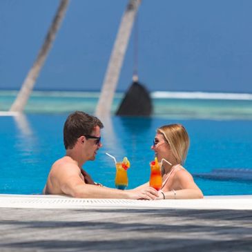 #Enjoy a drink with the love of your life in the maldives