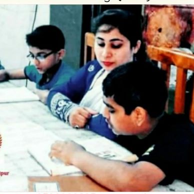 hometutor hometuition education tutor privatetutor science tuition hometutors tutoring 
Bhopal Lady n