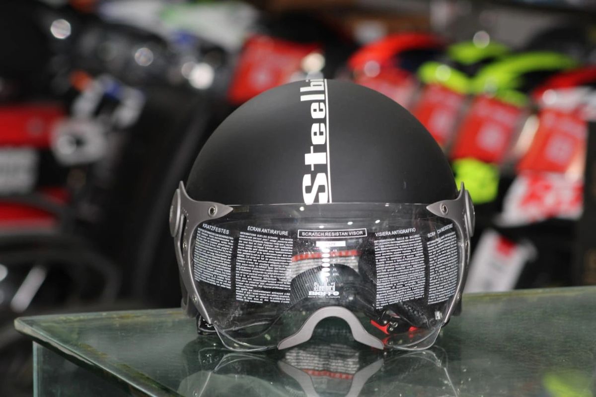 STEELBIRD SB-27 MATT BLACK HELMET