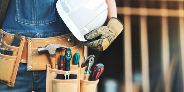 Women in Construction. Residential Construction.