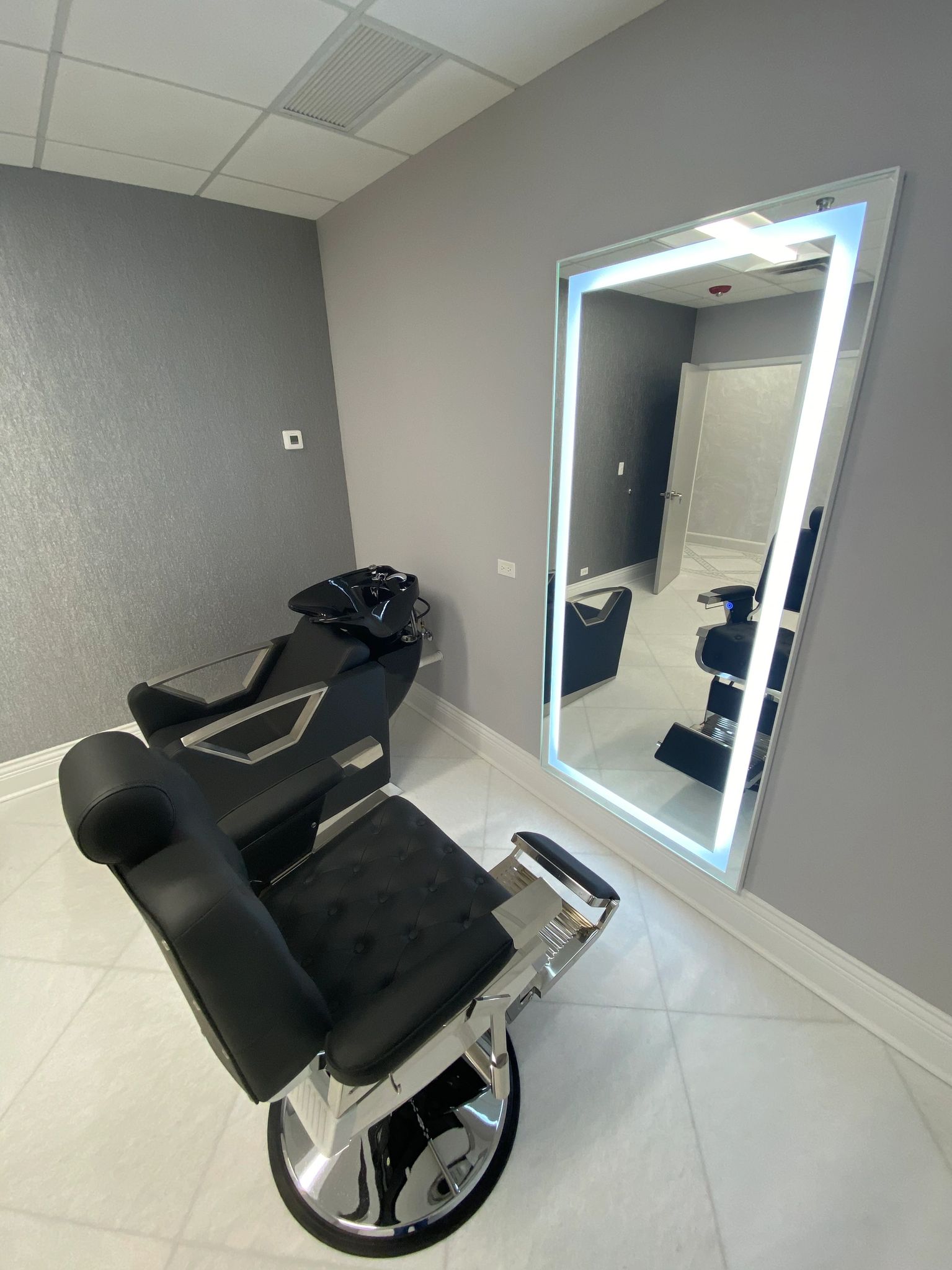 Posh Salon Suites - Algonquin