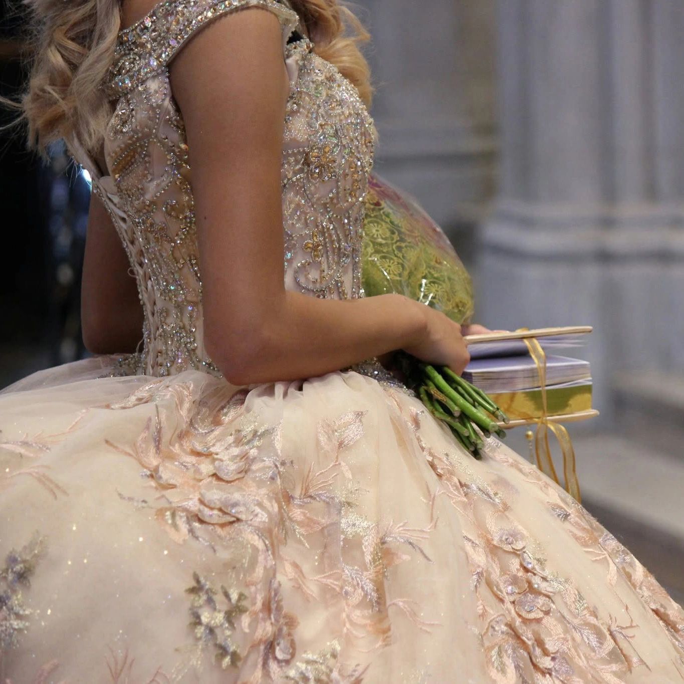 bride at marquee 1