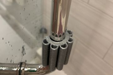 Flexible TPU filament designed as a bumper foe shower door