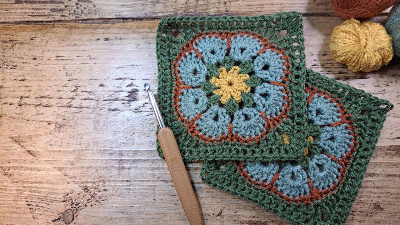 African Flower Square Video Tutorial