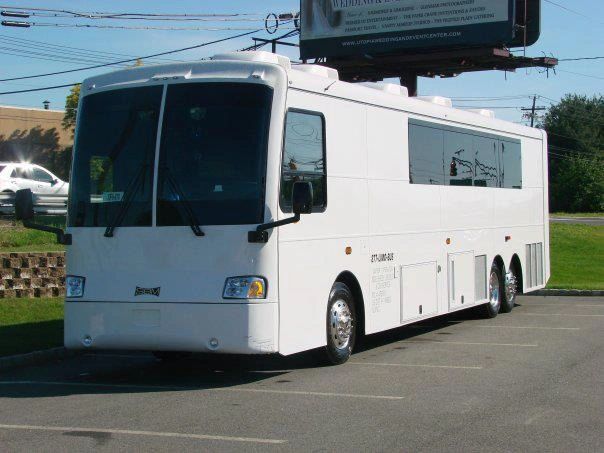 50 Passenger with Bathroom 1