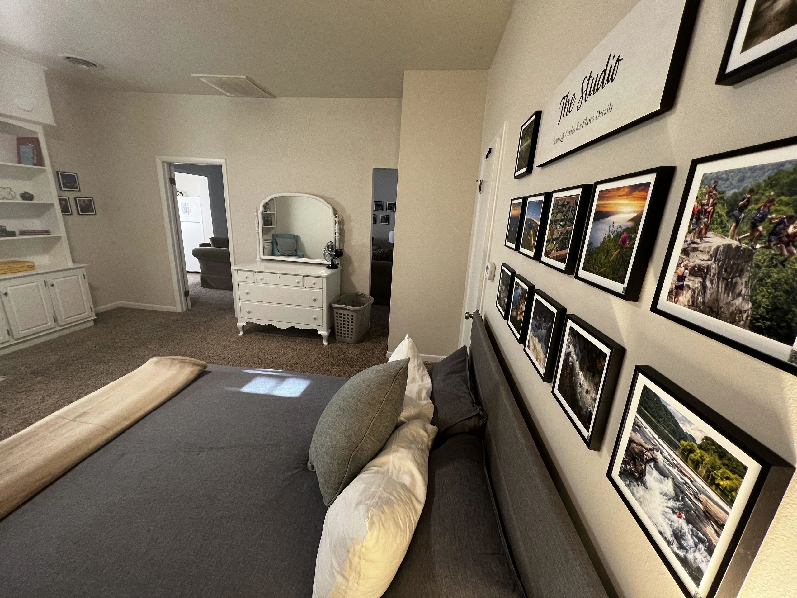 Bedroom of Studio Vacation Rental in Fayetteville, WV near New River Gorge National Park