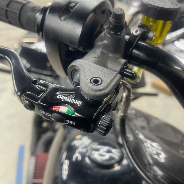 Brembo RCS19 CORTA CORSA brake lever upgrade on 2019 Harley-Davidson FLTRX