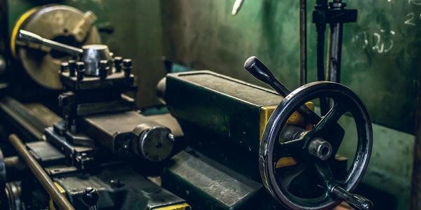 A closeup look at machines.
