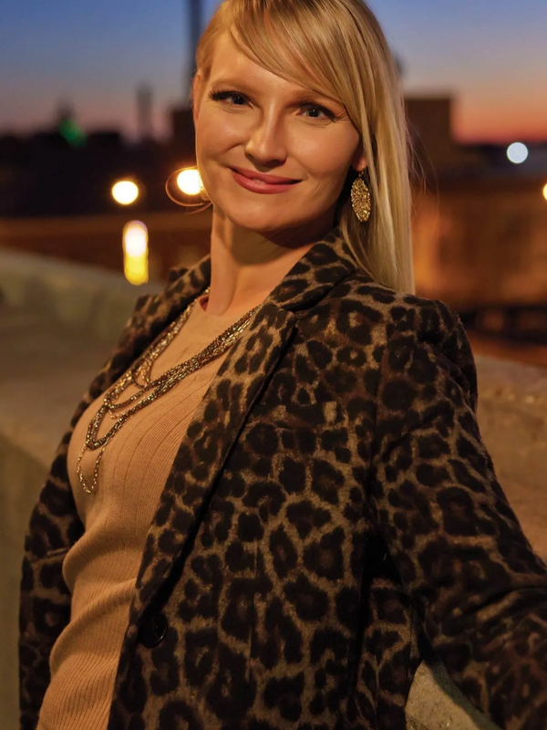 Julia Myers in Columbia Missouri at dusk as part of the Class of 20 under 40 in 2021