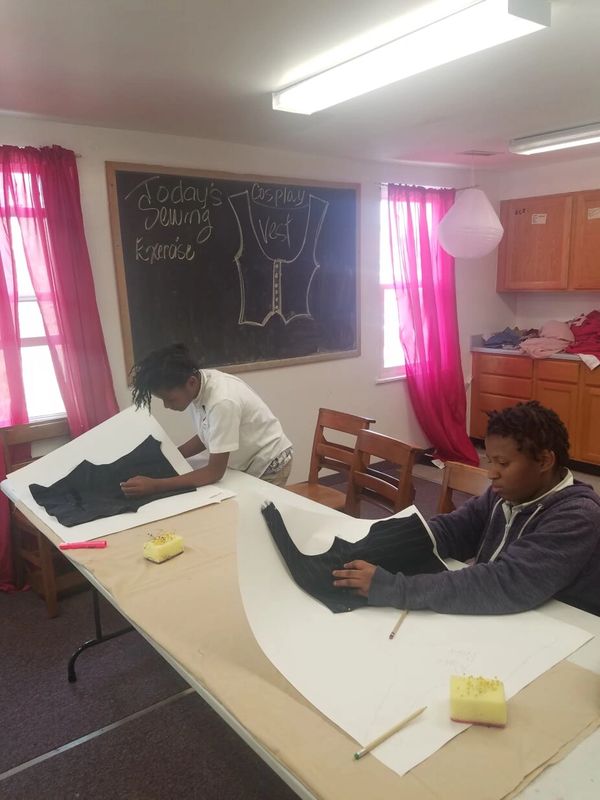 //img1.wsimg.com/isteam/ip/a5bf83ad-cc49-4280-ad88-6566dab09381/Pic2.jpg/:/rs=w:1300,h:800