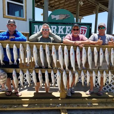 19+ Fishing Cabins On The Water