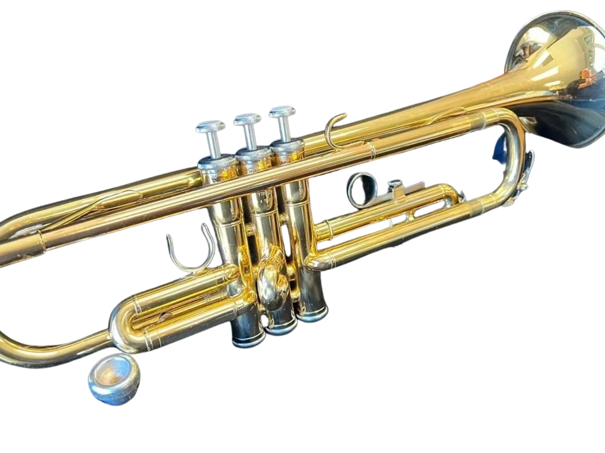ランキング上位のプレゼント 値下げ中!ヤマハ YTR-2335 トランペット 管楽器・吹奏楽器