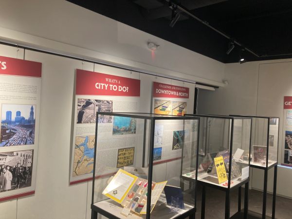 Museum exhibit about city planning and history.