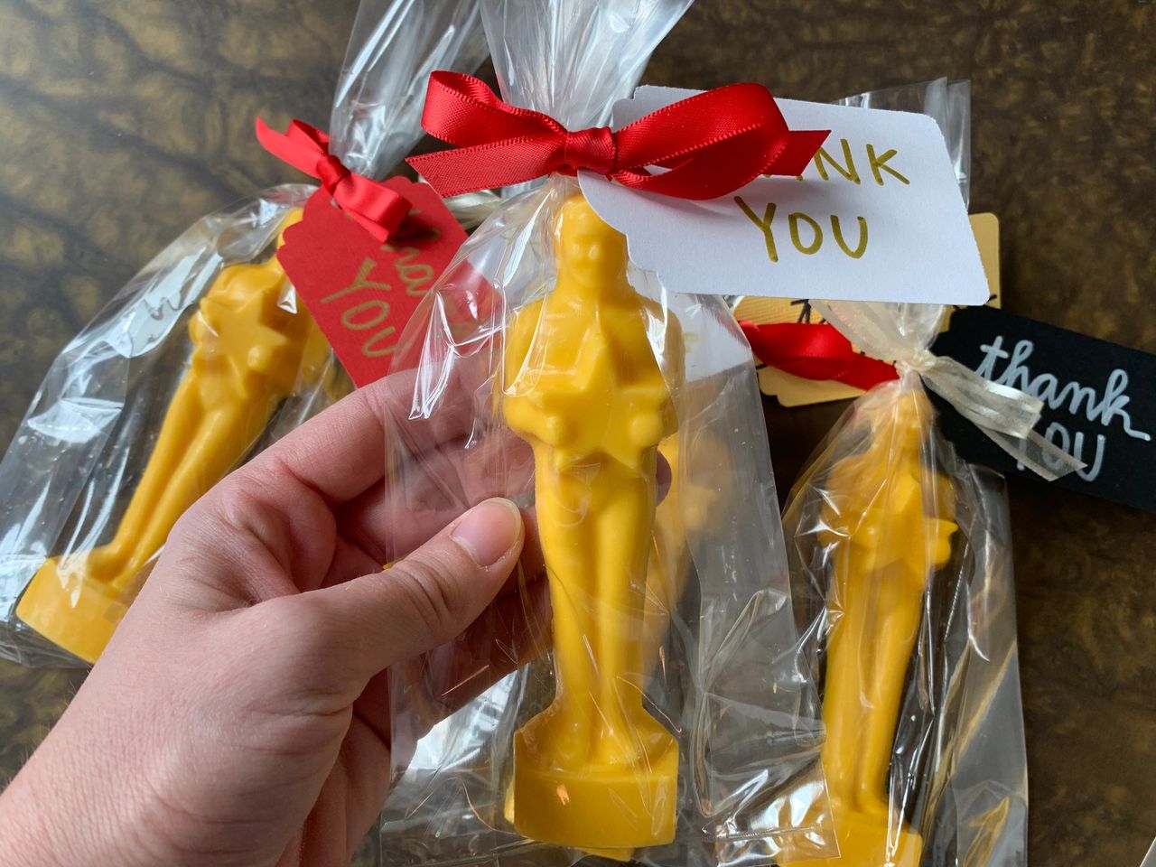 Diy Chocolate Award Statues Edible Wedding Favors