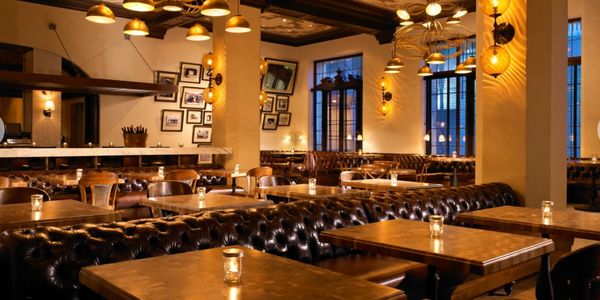 Feb 2011, the duo unveiled Domaine Restaurants Public Kitchen & Bar.
The Hollywood Roosevelt Hotel.