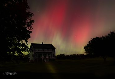 Quiet Aurora
