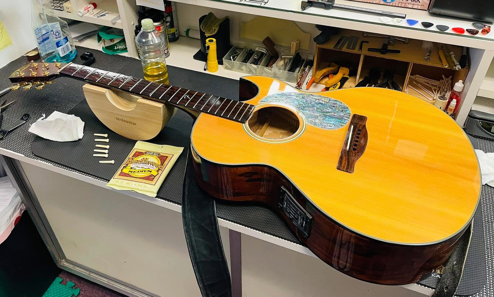 Midtown Music shop photo