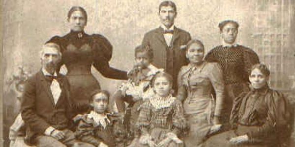 Unveiling Your Ancestry - Family Heritage, Family Trees, Ancestry