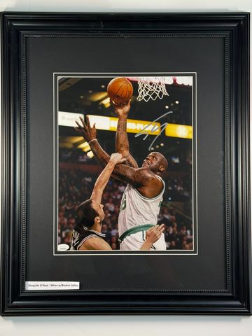 Signed basketball photo of Shaquille O'Neal with Boston Celtics.