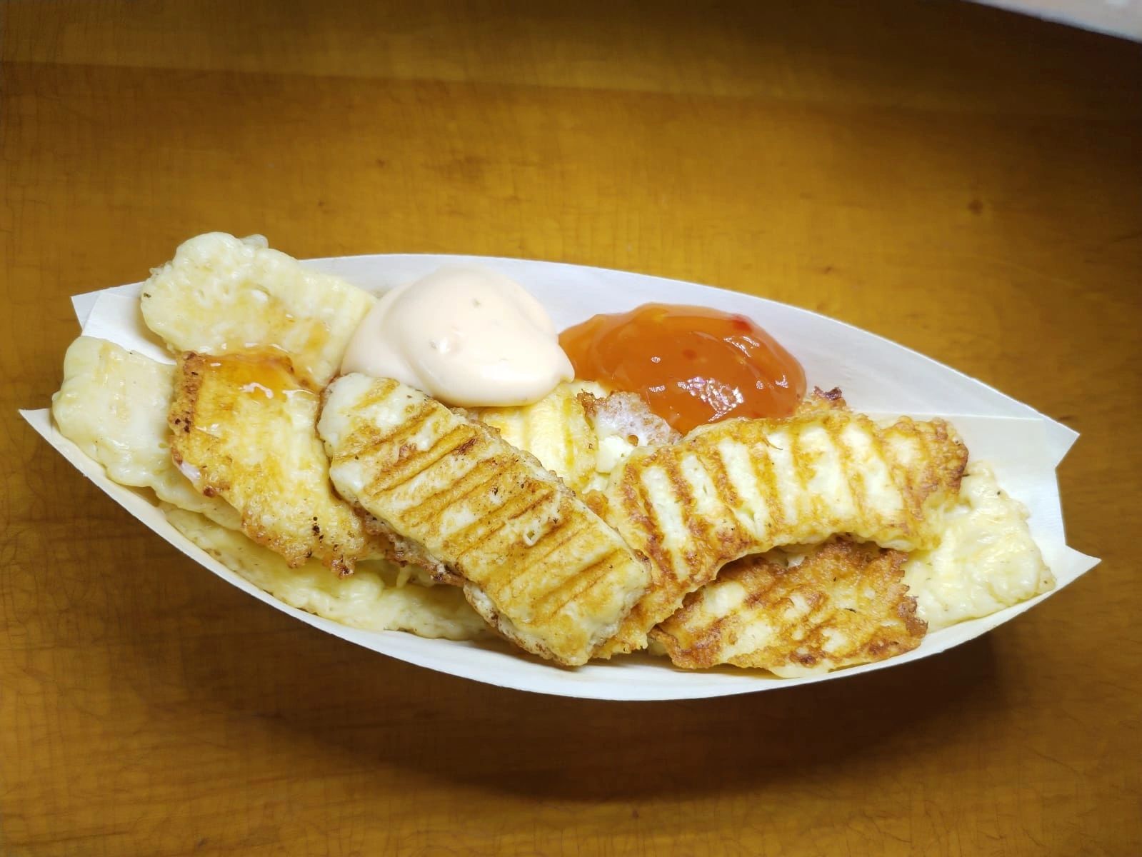 Six Crispy Halloumi Fingers R 65
