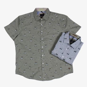 chemise à motifs et manches courtes  