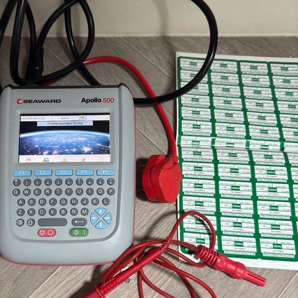 Pat Testing in Mitcham, Cousldon, Wallington, Sutton, Horley, Crawley, Reigate and Gatwick 