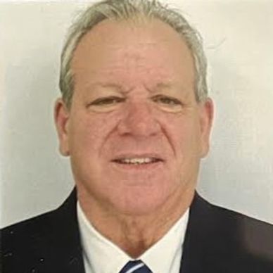 Headshot of Tony Dettorre.