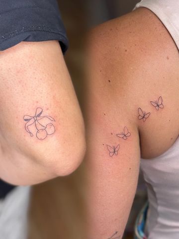 Tattoo
Fine Line
Tattooing
Permanent makeup
Body Art
Makeup