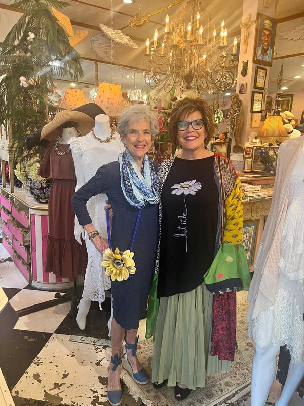 Upscale consignment shopkeeper in Howell ready to sell shop, retire