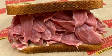 Wells Street Corned Beef Sandwich 