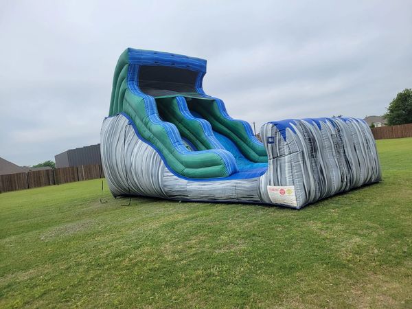 Springtown Azle Weatherford Decatur Bounce Houses
Waterslides Near Me 
Bounce House rental near me