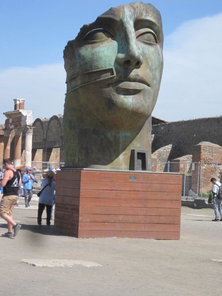 One of Igor Mitoraj's sculpture installation at Pompeii (2016-2017)