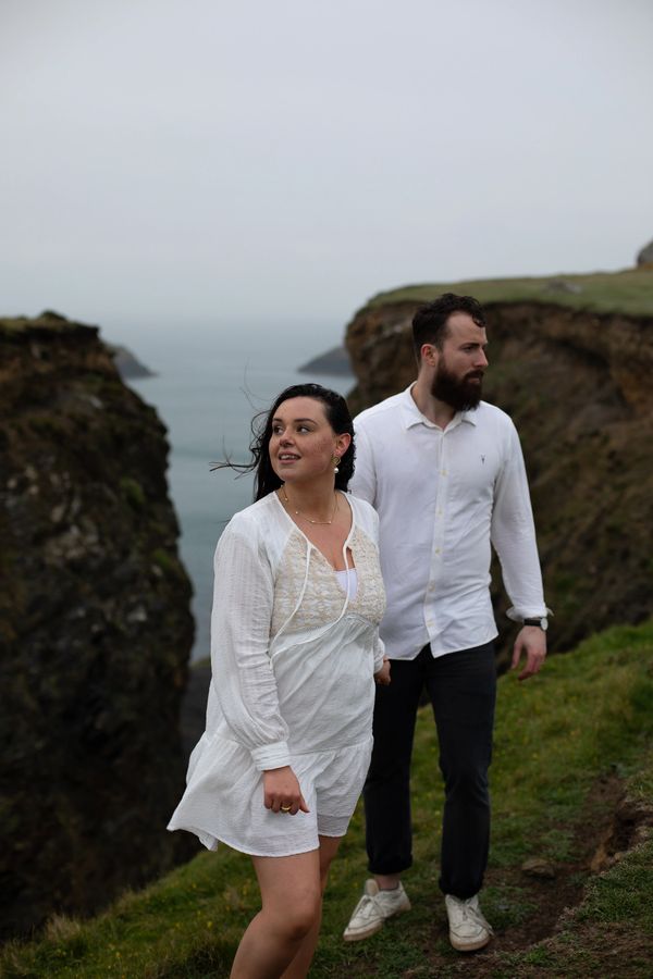 A Montana photographer photographs a young couple in Wales