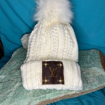 LV PATCH BEANIE